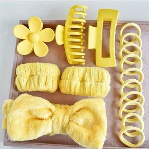 Yellow Kids Bath Accessory Set